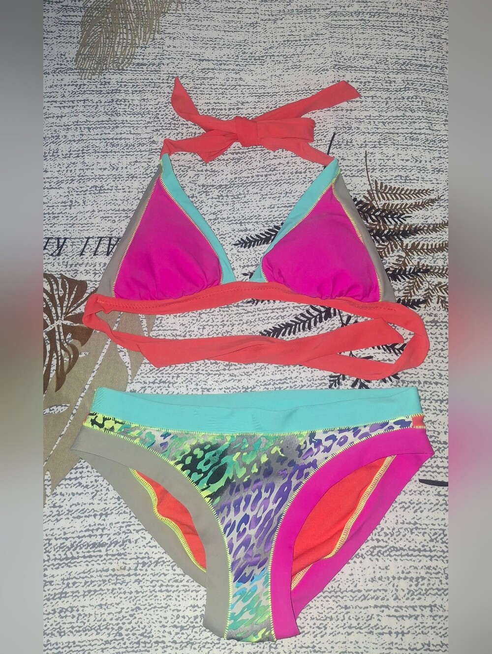 ABS Allen Schwartz Bikini Set Size 4 Multicolor Neon Halter Swimwear Women